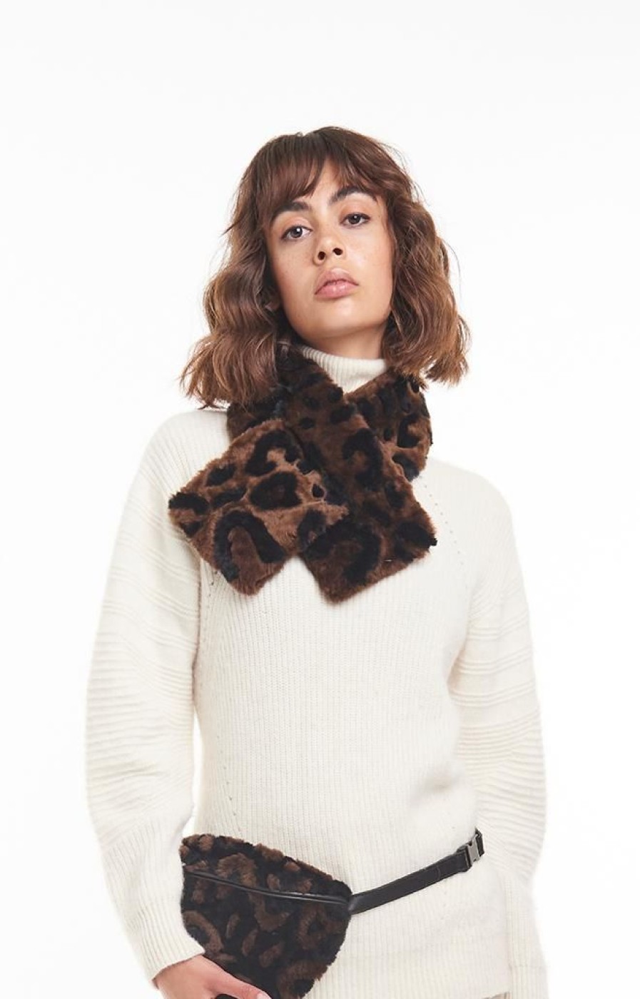 WERNER CHRIST Accessoires | Furtastic Scarf Leo